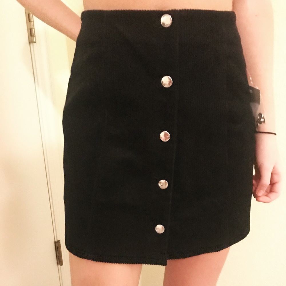 forever 21 button down skirt WITH TAGS